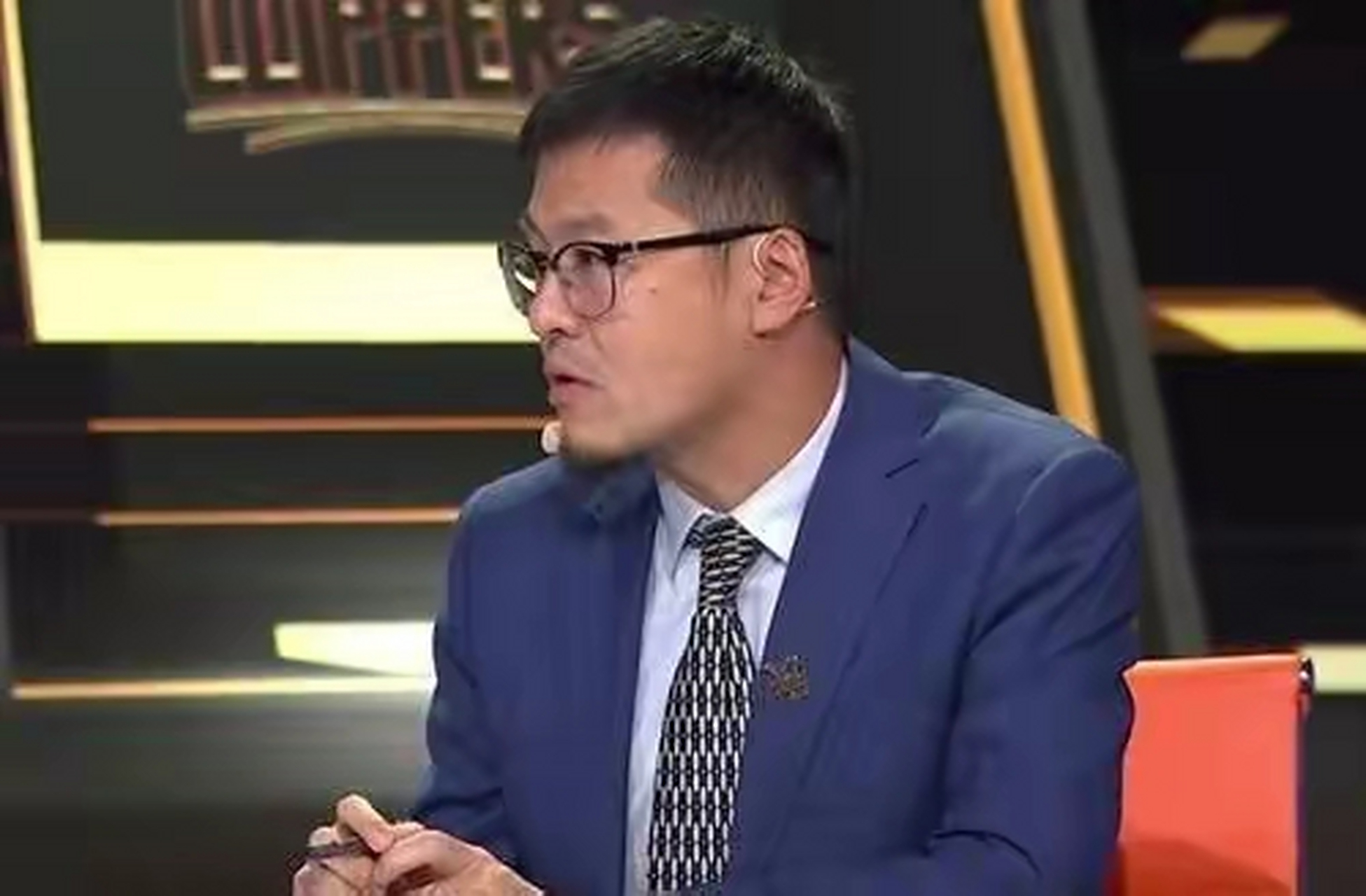 关于杨毅谈易建联专访:不要赋予太深意义网友审判什么？的信息
