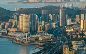 邵佳一“回家”青岛西海岸终结“遇强不胜”