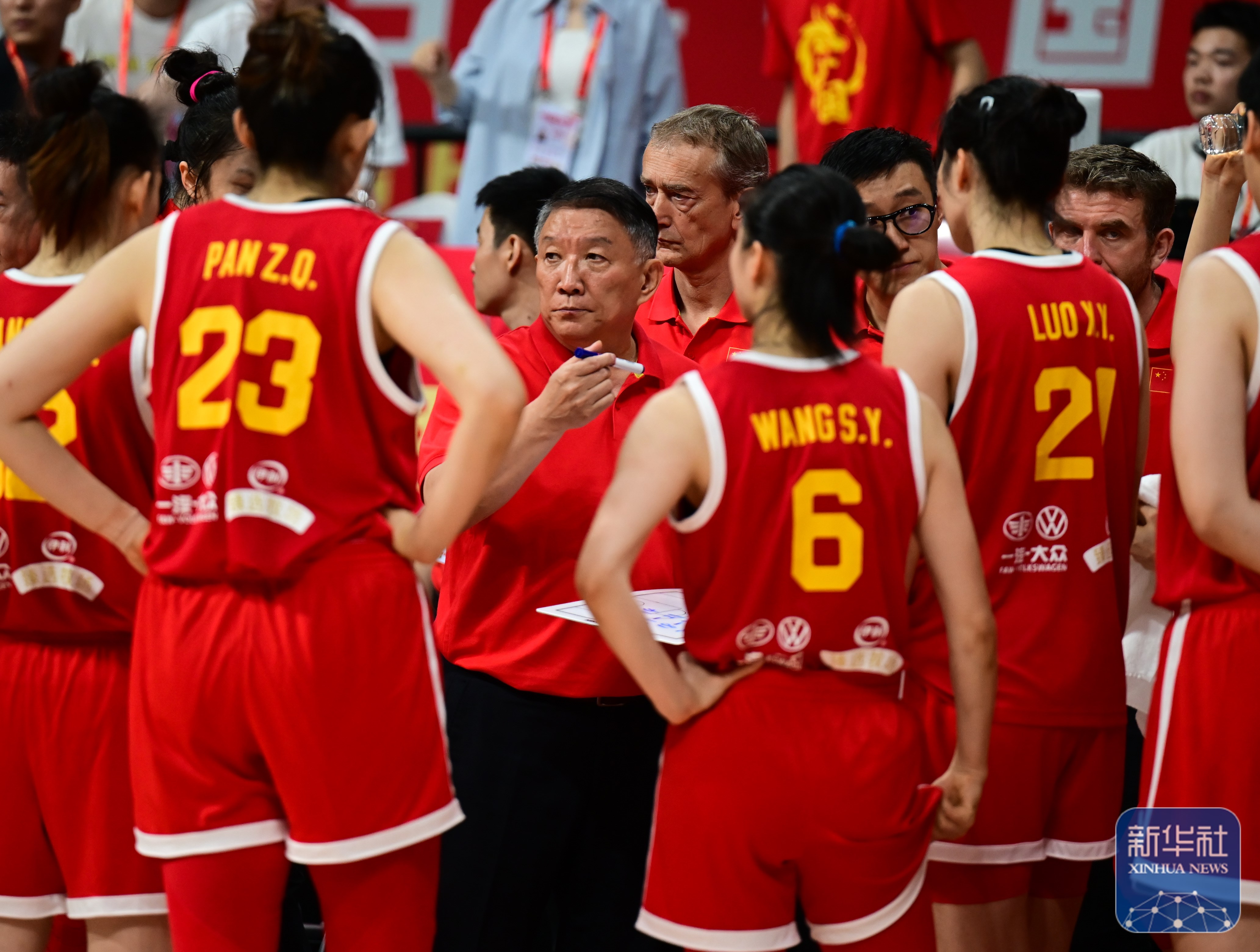 包含中国女篮将继续集训&7月初迎海口和长沙2站热身赛冲刺备战亚洲杯的词条